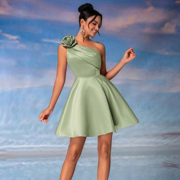 Elegant Luxurious Floral One-Shoulder Ruffle Mini Prom Dress, Party Dress - Picture 3 of 4
